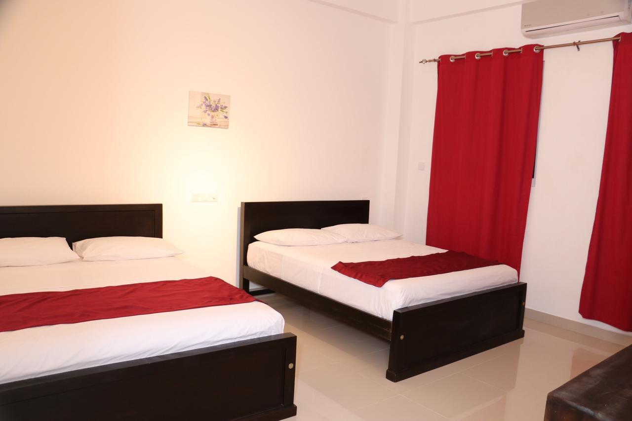 Kandy Rivers Edge Nature Resort Extérieur photo